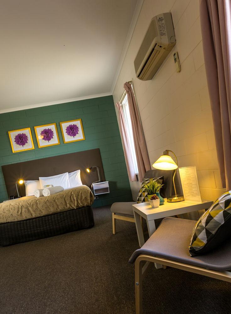 Hotel Comfort & King Avenue 3*